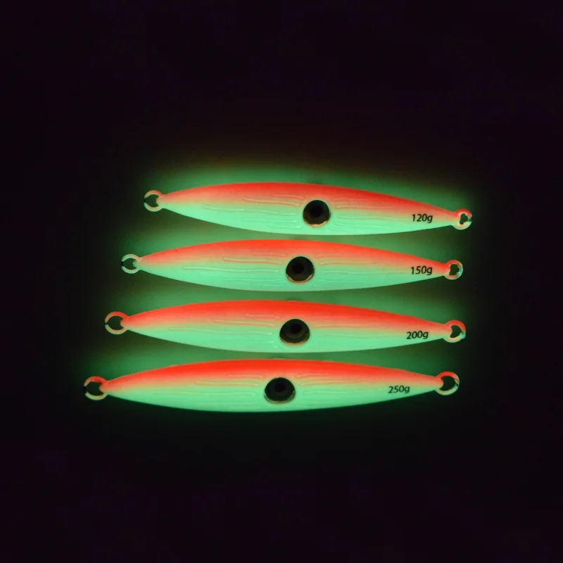 1 pc of luminous iron plate sea fishing boat, fishing knife, fishing bait, strong light keel, iron plate, reinforced road bait