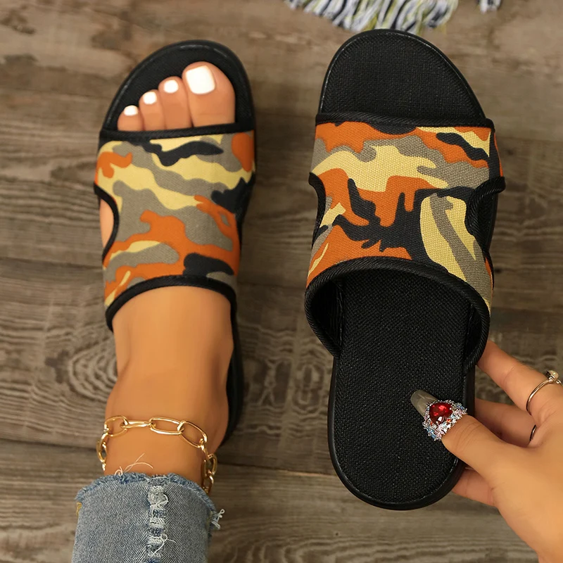 Fashion Army Green Wedge Slippers Women 2026 Summer Light Low Heels Sandals Woman Plus Size 43 Casual Non Slip Beach Slides