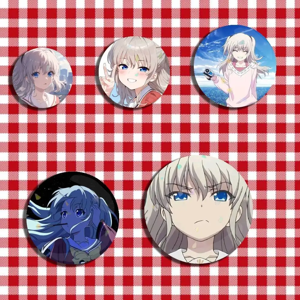 

Charlotte Tomori Nao Laser Badge Creative Pins Brooch for Decor Gifts Fans Collect Easter decorations