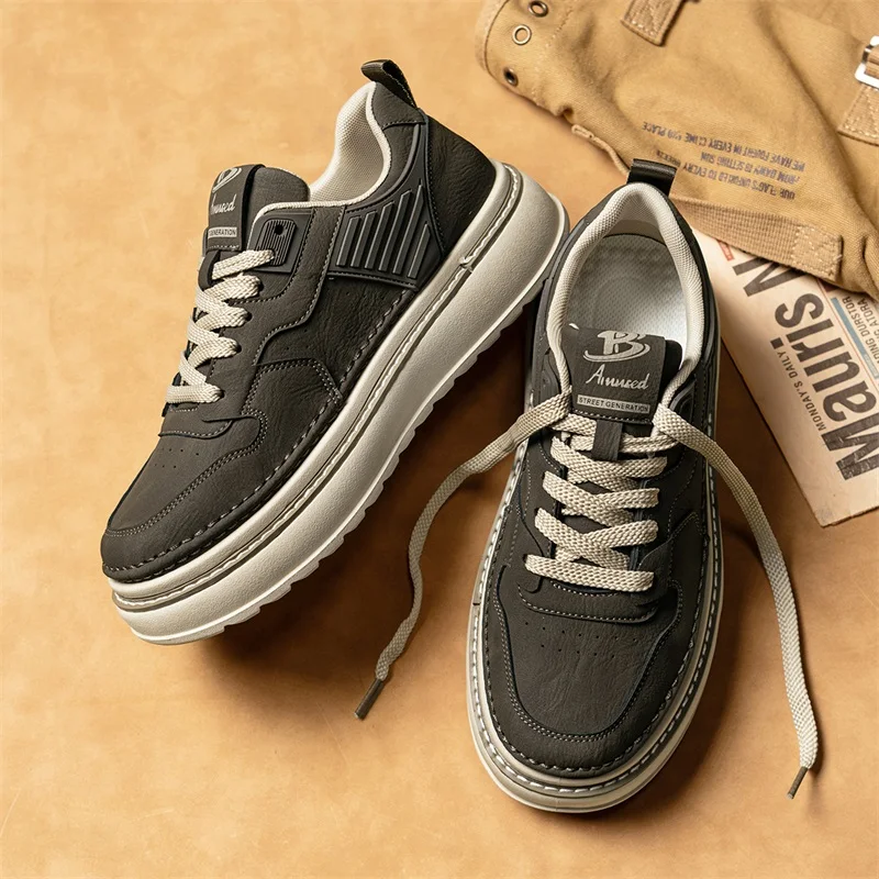

Men's Solid-color Leather-surfaced High-quality Low-top Retro-style Sneakers New Durable Throughout The Four Seasons
