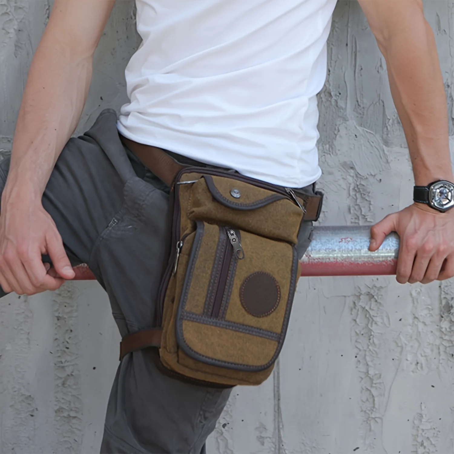 Random Badge Pattern - 1pc Men's Canvas Waist Bag, Outdoor Sports Leg Bag, Phone Bag, Retro Horse Riding Men's Chest Bag