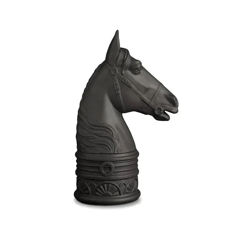 

Horse head porcelain home restaurant club ornament