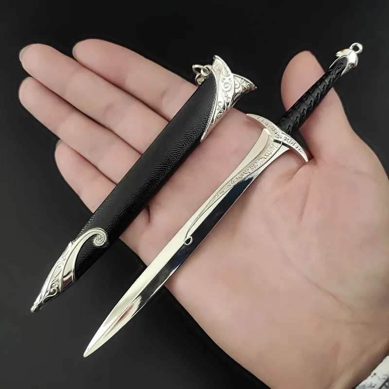 4個セット グラムドリング アラゴルン ナルシル ソード ギフト おもちゃ ロード・オブ・ザ・リング メタル刀 サムライソード キーホルダー ホームオーナメント コレクション用