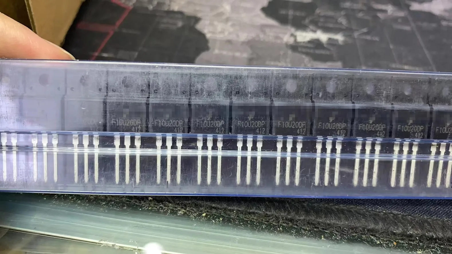 

FFPF10U20DNTU F10U20DN F10U20 TO220 IC（5pcs） BOM matching / one-stop chip purchase original