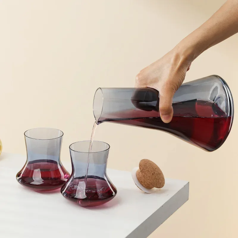 Light luxury creative transparent glass wine glass decanter modern home decoration ornament