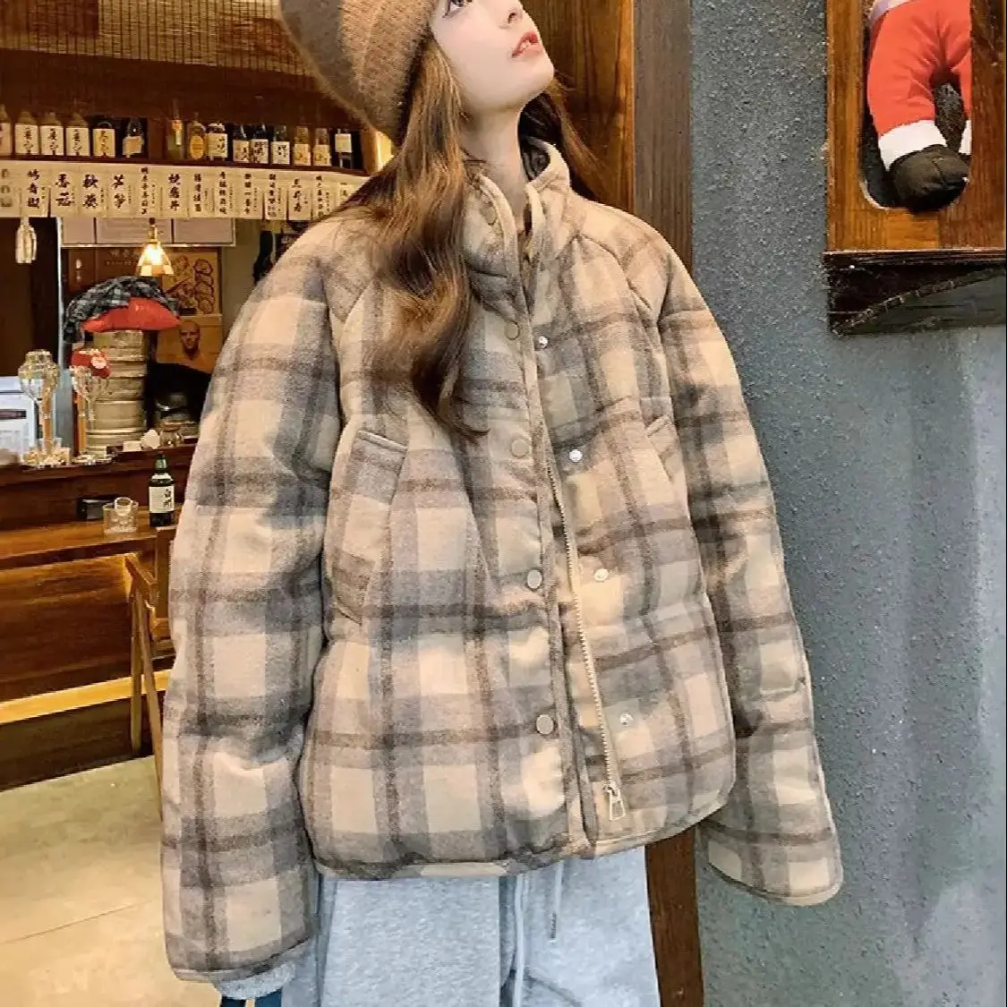 

Stand Up Collar Short Cotton Jacket Women's Winter New American Retro Plaid Loose Thick Warm Top Fashionable Long Sleeved Coat