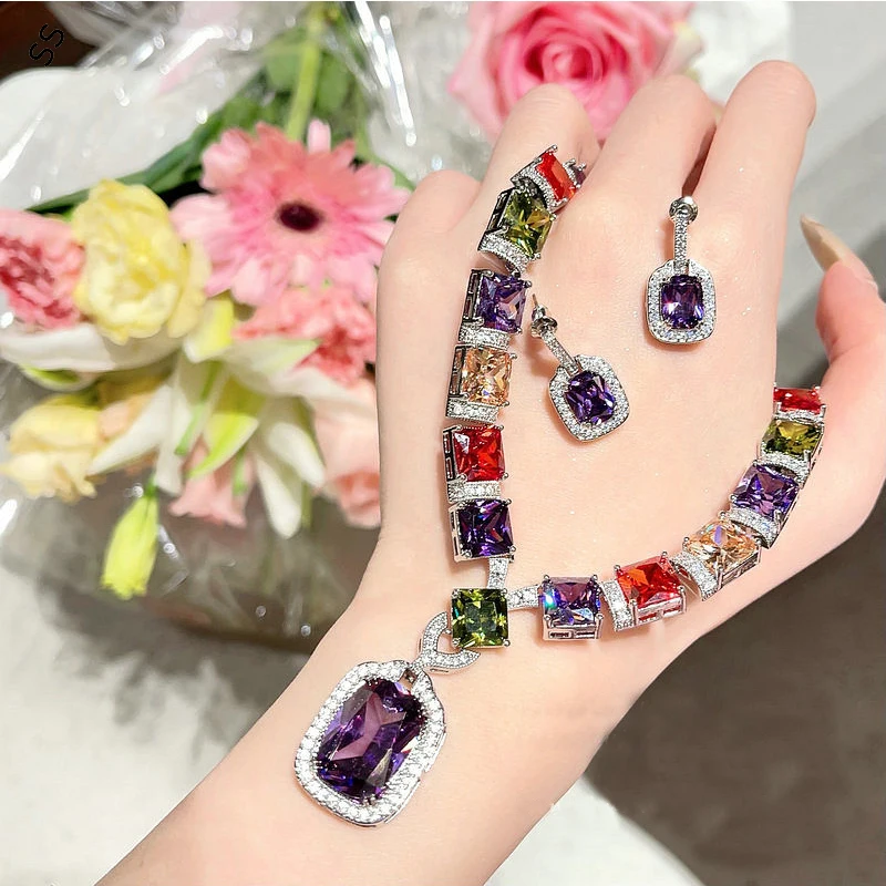 Leichte Luxus Mode unregelmäßige Zirkon Choker Brosche edlen Schmuck 2 Stück Sets Halskette Ohrring Zubehör Edelsteine eingelegtes Kupfer