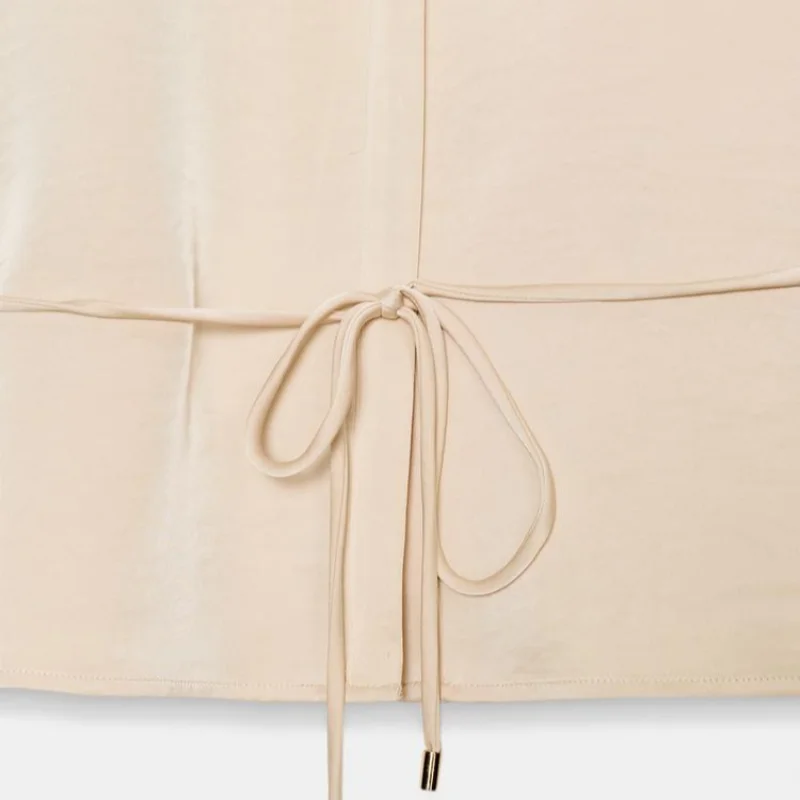 여성용 우아한 새틴 셔츠 라펠 레이스업 슬림핏 탑 솔리드 빈티지 블라우스 출퇴근 오피스 탑 2025 신상 여성 패션 코트