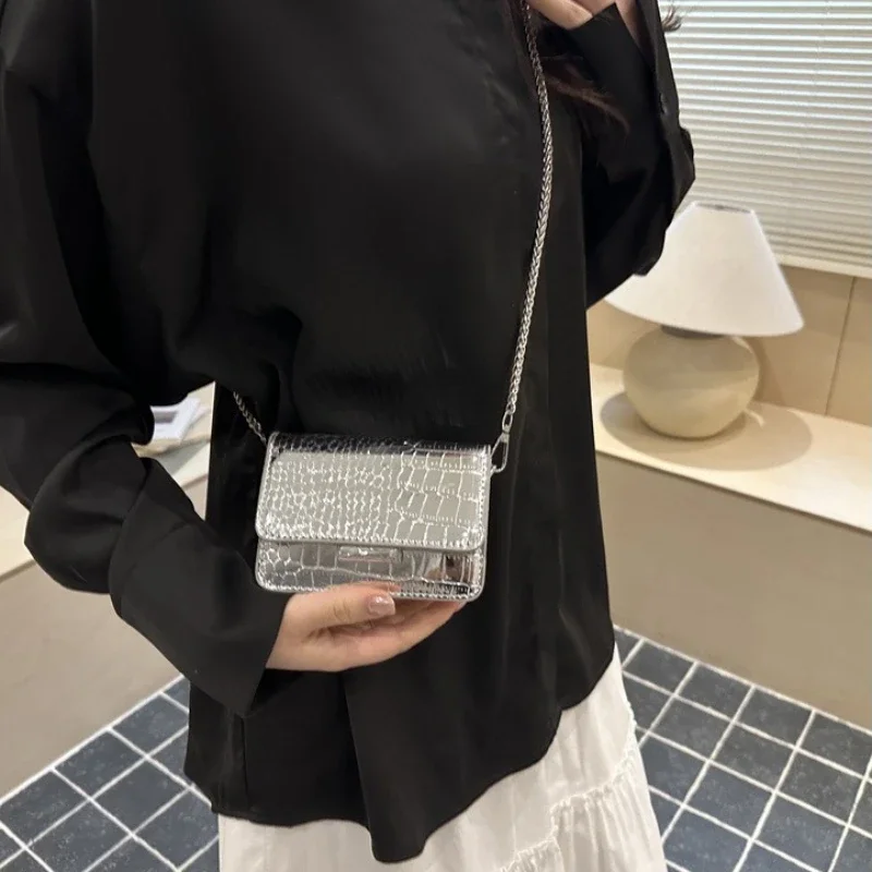 Women's Rhombus Chain Small Square Bag 2026 High-End Fashion Shoulder Messenger Mini Bag Versatile Elegant Trendy