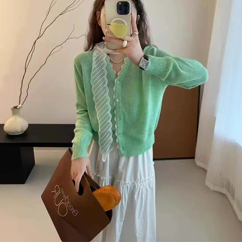 Cardigan en tricot de dentelle douce pour femmes, 25 mode d'automne polyvalente, veste pull fine réduisant l'âge