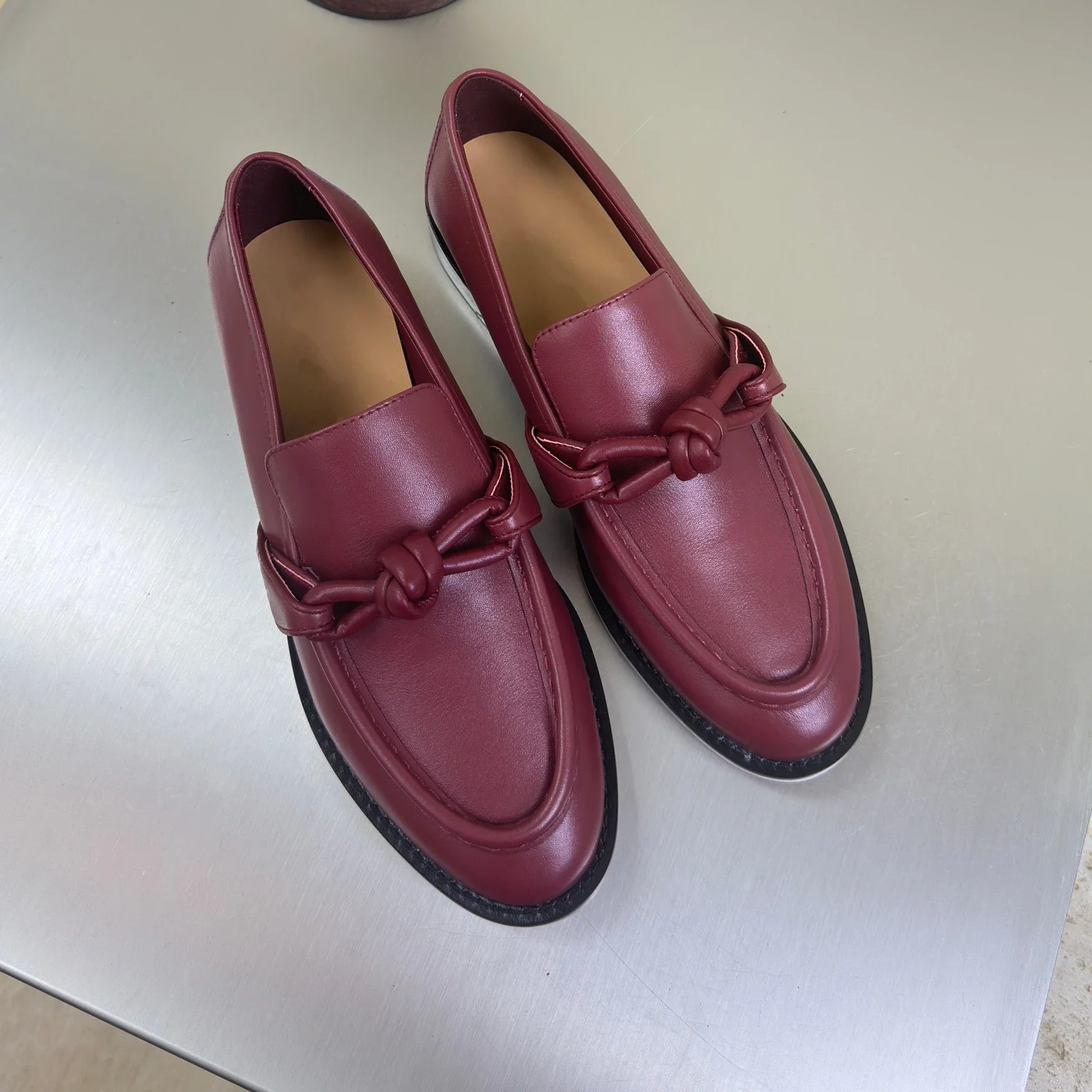 кроссовки botas