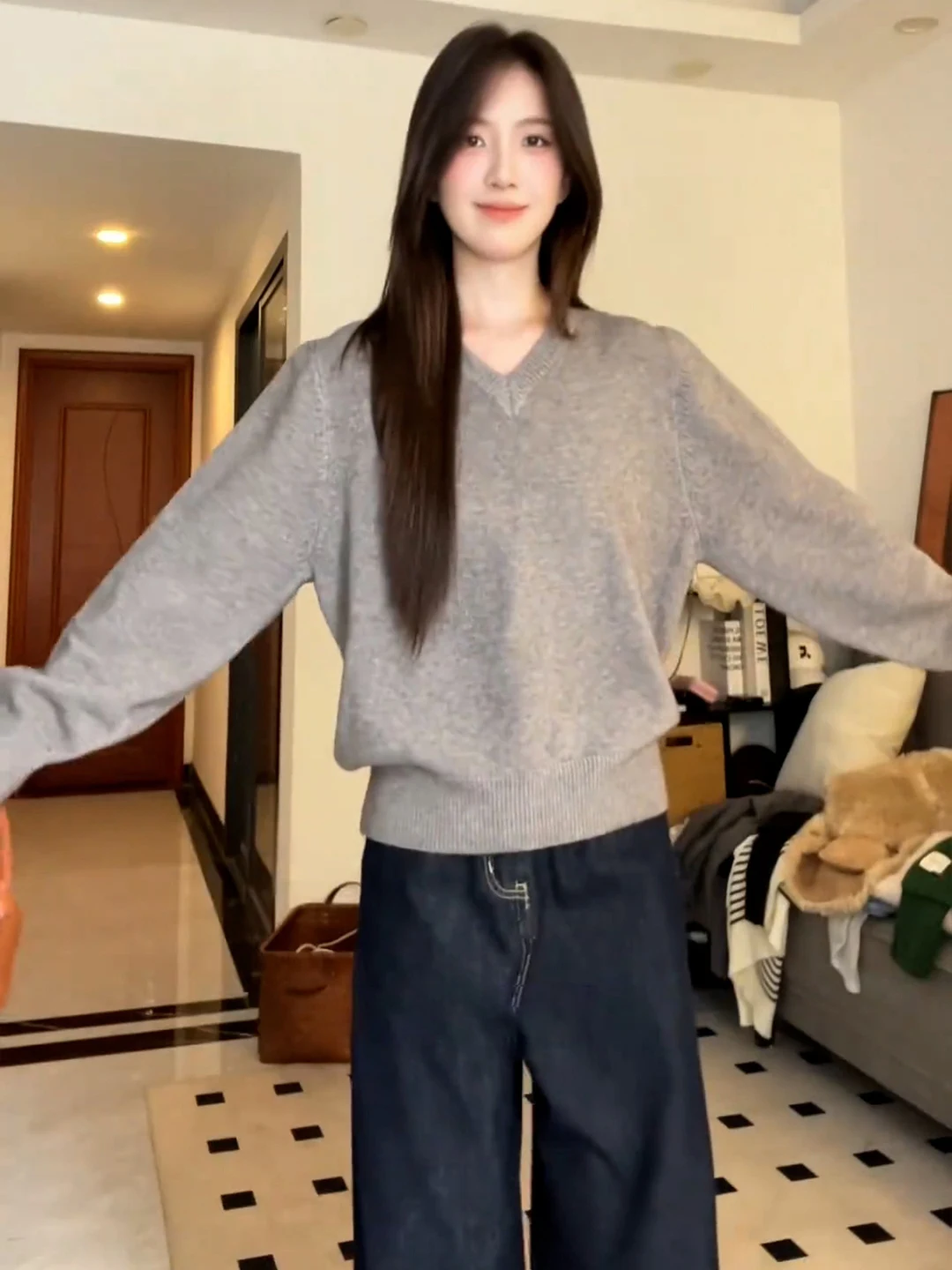 

ay V-Ne Knitted Sweater Women's Loose Inner Wear Base irt Top Faionable Lazy Sle for Autumn Winter New Arrival