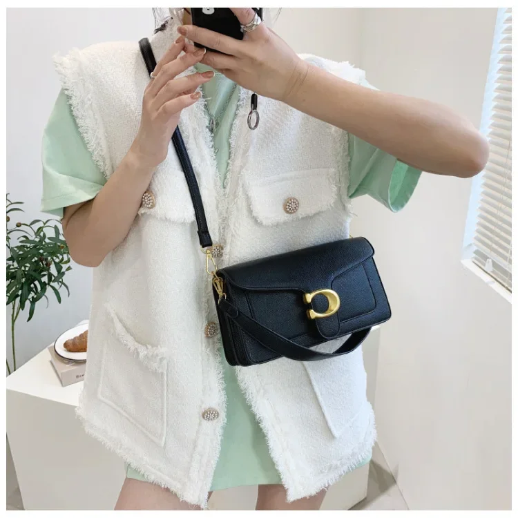 Textured Retro Shoulder Bag 2024 New Bag Women's Bag Crossbody Bag High-end Fashion Small Square Bag