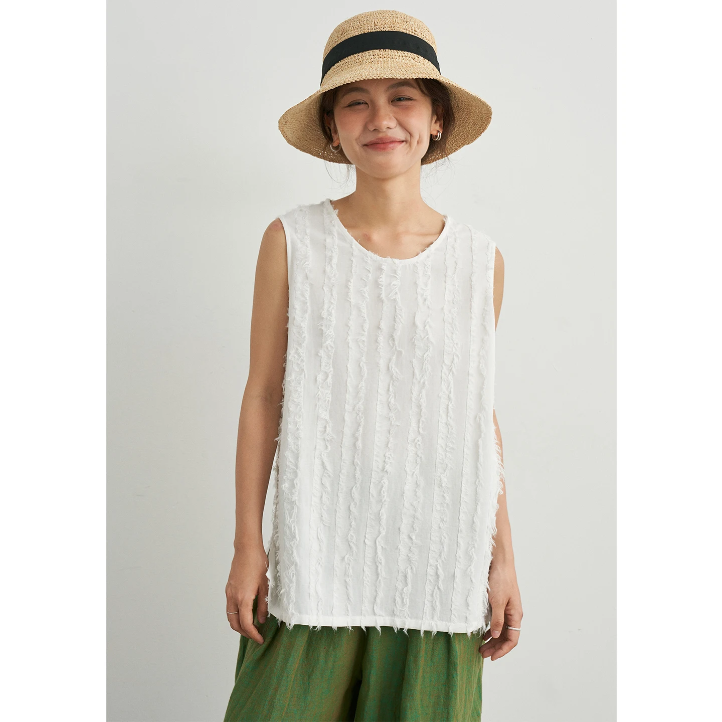 

Женский топ Ertang White с круглым вырезом из хлопково-льняной смеси с вырезами, повседневный деловой стиль, мода Лето 2025