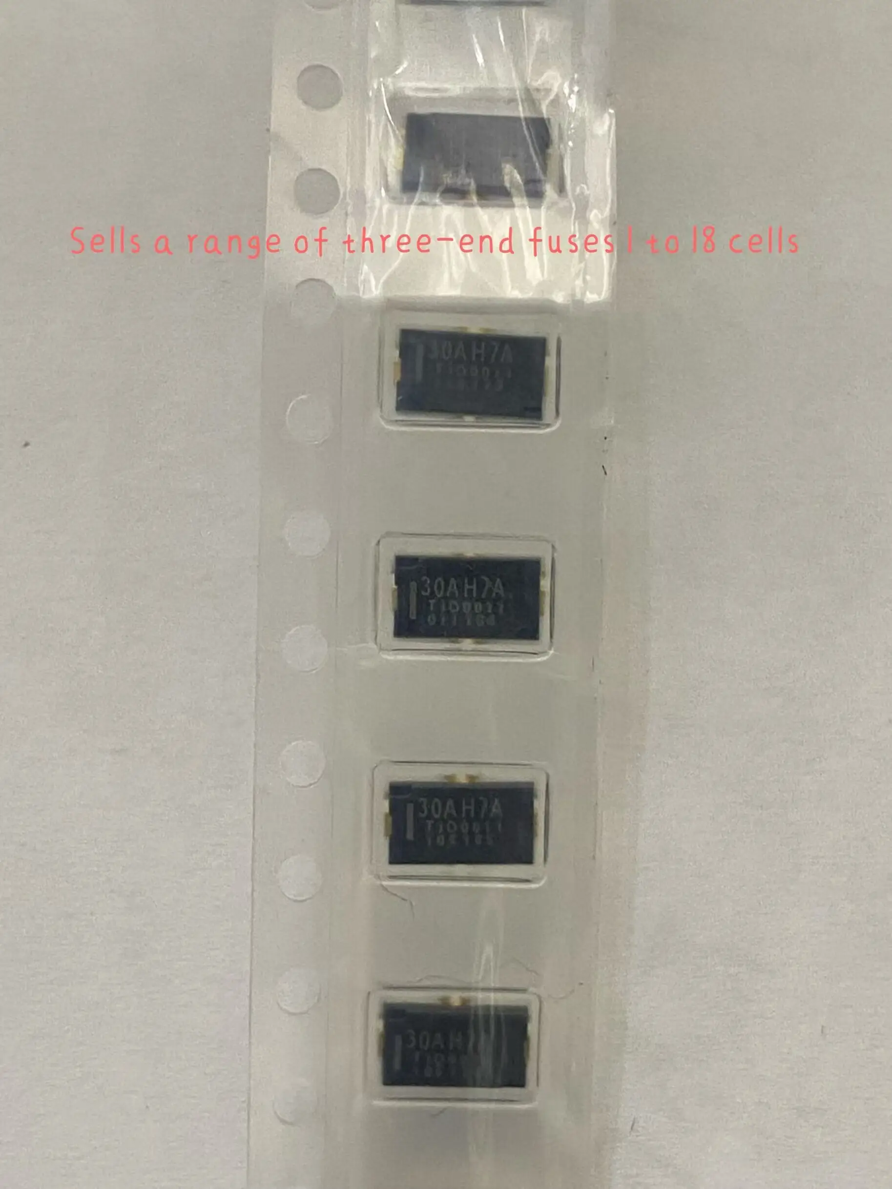 Nuovo fusibile originale a tre estremità SFH 3030 30 ah7a 30A chip 7 celle