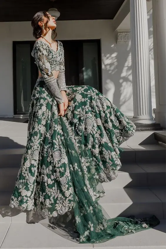 الزمرد الأخضر والذهب Lehenga فساتين الزفاف التقليدية كم طويل الهندي قطعتين الدانتيل فستان زفاف ارتداء rove de mariée