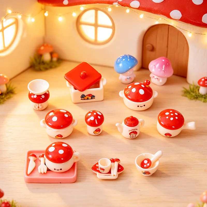 100pcs Cute Forest Fairy Tale Mushroom Kitchenware 3D Resin Desktop Decoration DIY for Keychain Jewelry Dollhouse Accessories
