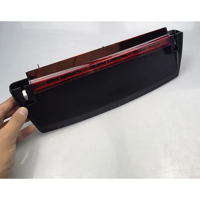 

8WD 945 097 Высоко установленный стоп-сигнал заднего лобового стекла сигнальная лампа для Audi A4L 8 Вт 2017-2022 8WD945097 Совершенно новый