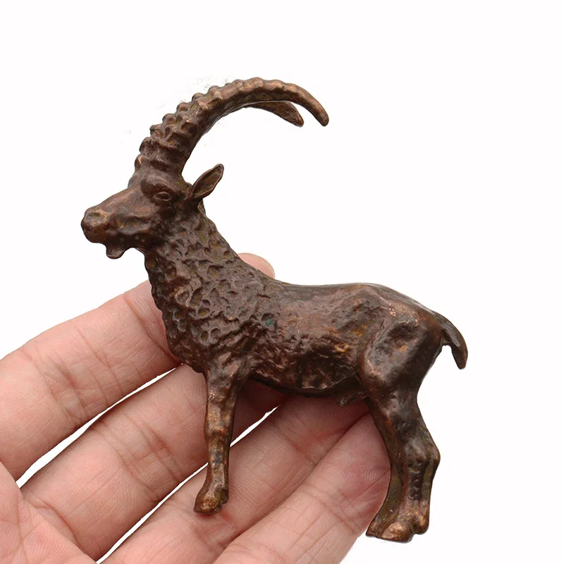 Antique Copper Leader Sheep Statue Desktop Ornament Metal Animal Antelope Figurine Miniature Tea Pet Home Decoration Accessories