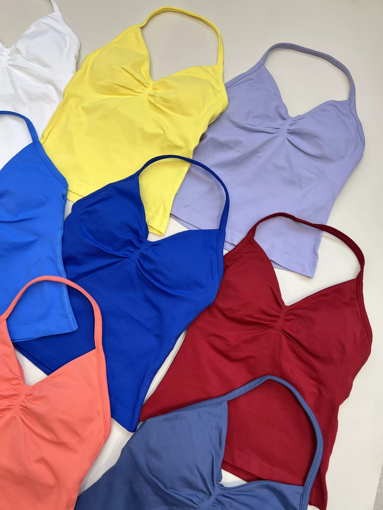 Thumbnail 3 - #21 Seamless Tank Tops Comparison Guide