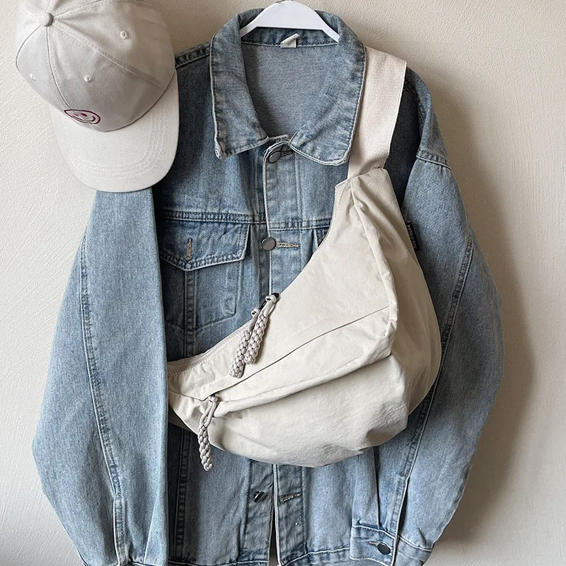 Large Capacity Dumpling Bag for Women 2025 New Lightweight Broadband Crossbody Bag Nylon Canvas Commuting Bag Sports Cycling Bag