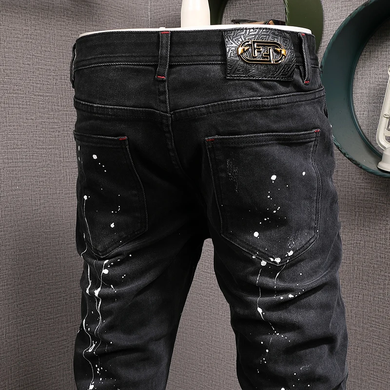 Fashion Streetwear Men Jeans Black Color Stretch Elastic Slim Fit Patched Ripped Jeans Men Painted Designer Hip Hop Pants Hombre