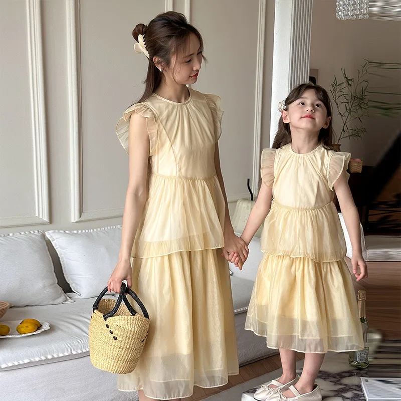 

Mom and Daughter Yellow Tulle Dress Princess Party Mother Baby Girls Ruffle Lace Tiered One Piece Dresses Mummy and Me Clothing