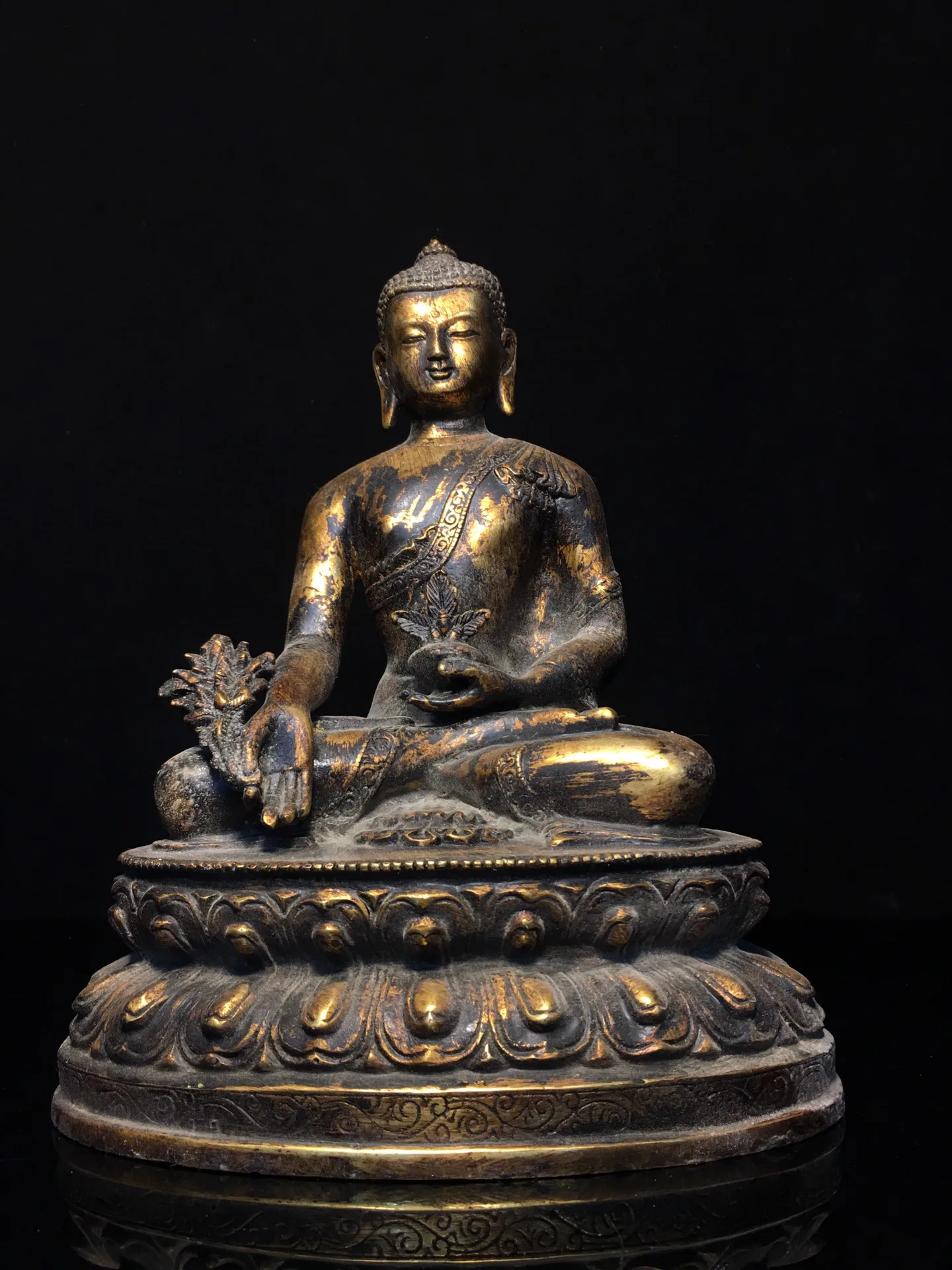 

11"Tibetan Temple Collection Old Bronze Gilded Cinnabar Medicine Buddha Amitabha Sitting Buddha Worship Hall Town house