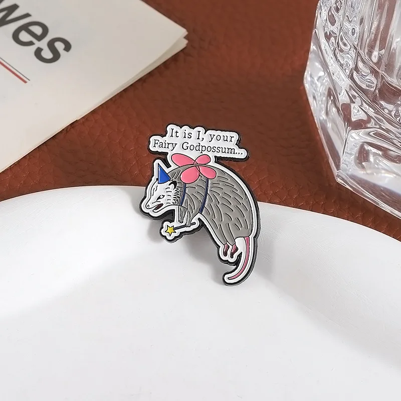 Hablando de animales, opossumas, letras, citas, broches, ropa, mochilas, adornos, insignias de aleación.