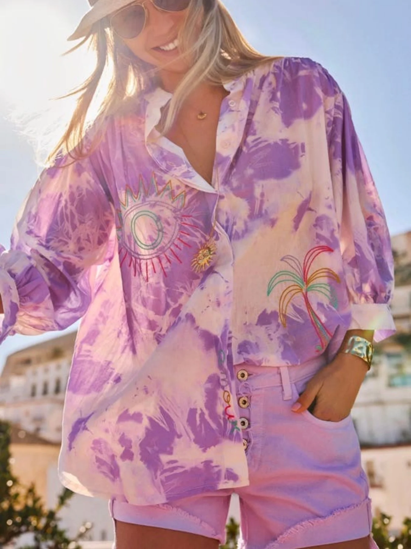 Camisa feminina elegante romântica roxa elegante e confortável