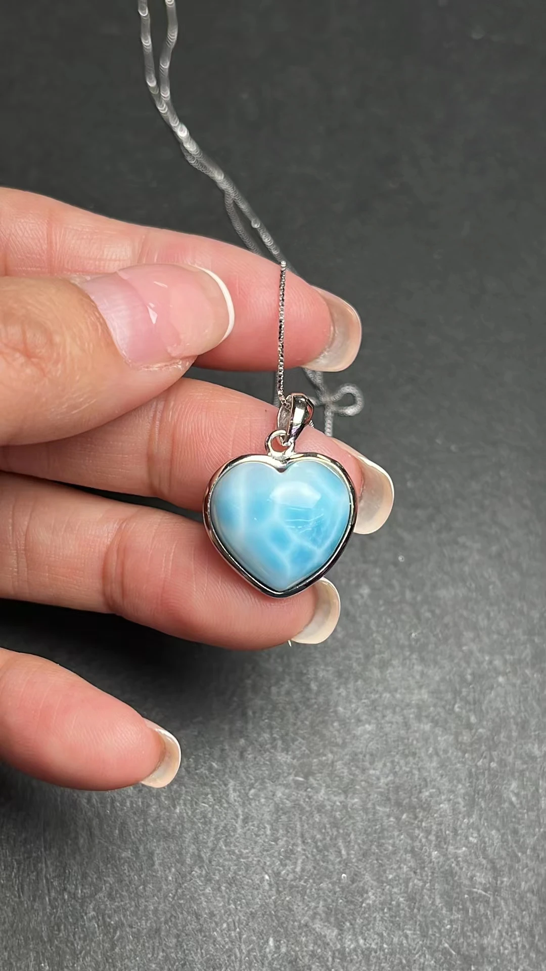 

Natural Blue Larimar Heart Pendant Women Men 18mm Water Pattern Crystal Love Necklace From Dominia AAAAAAA