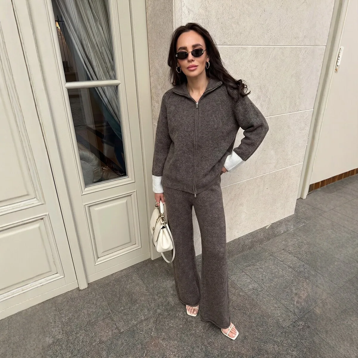 Women 2 PCS Knit Outfit, Zip Up Collar Color Block Cuff Knit Jacket + Flared Pants, Solid Brown Knitted Matching Set for Winter
