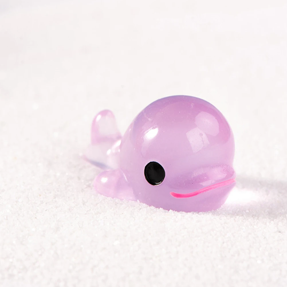 

8Pcs Glow in The Dark Dolphin Decor Resin Mini Dolphins for Garden Patio Bonsai Micro Landscape Tiny Animal Ornament Night Light