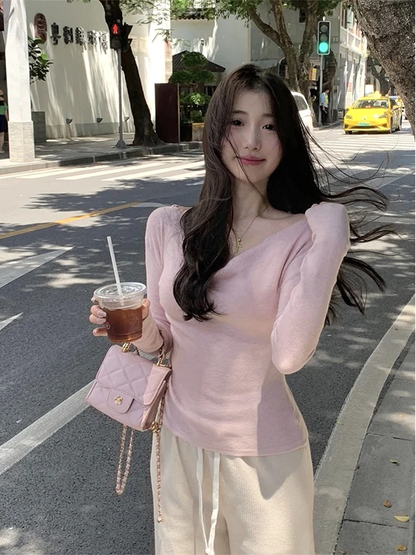 بلوزة نسائية محبوكة وردية مذهلة لربيع وخريف 2025 بقصة ضيقة غير رسمية ملابس خارجية طويلة بطبقة قاعدة Sve