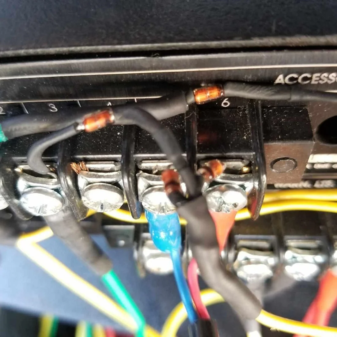 AA84 250 قطعة 1 واط زينر ديود مجموعة متنوعة 3 فولت-33 فولت ، 25 قيمة مجموعة متنوعة ، مكونات إلكترونية لتقوم بها بنفسك عدة 1N47