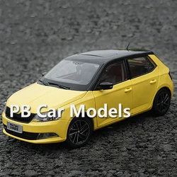 1: 18 Skoda's brand new sharp NEW Fabia sharp alloy car model+small gift