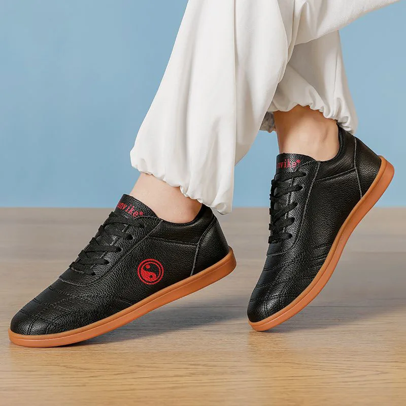 أحذية فنون الدفاع عن النفس خفيفة الوزن غير قابلة للانزلاق أحذية كاجوال للرجال والنساء أحذية تاي تشي جديدة مريحة ومقاومة للاهتراء