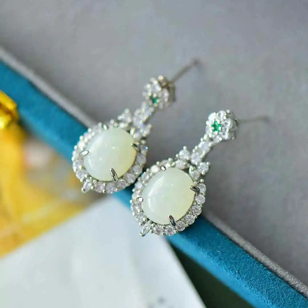 

Natural jade inlaid with Hetian jade egg surface exquisite earrings men's and women's jewelry couples birthday holiday gifts