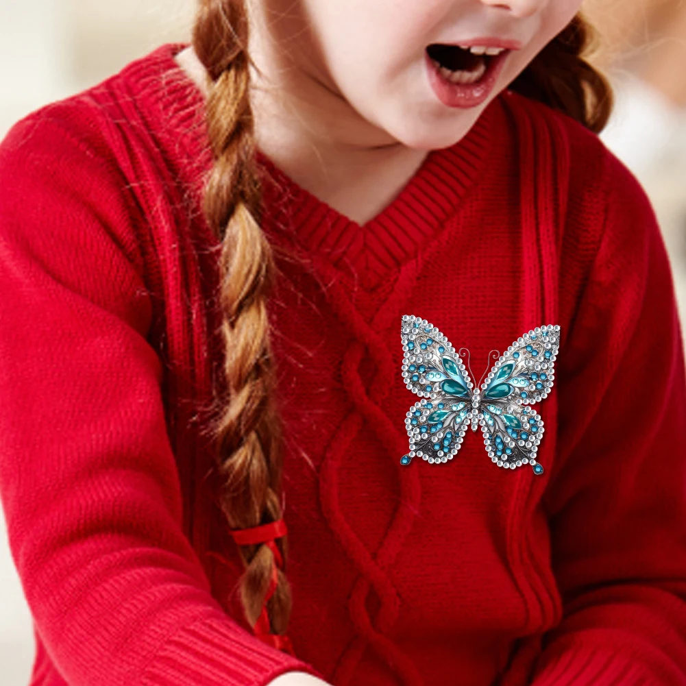 

4Pcs Diamond Painting Brooch Flower Diamond Painting Pins Diamond Painting Brooch Jewelry Kit for DIY Crafts