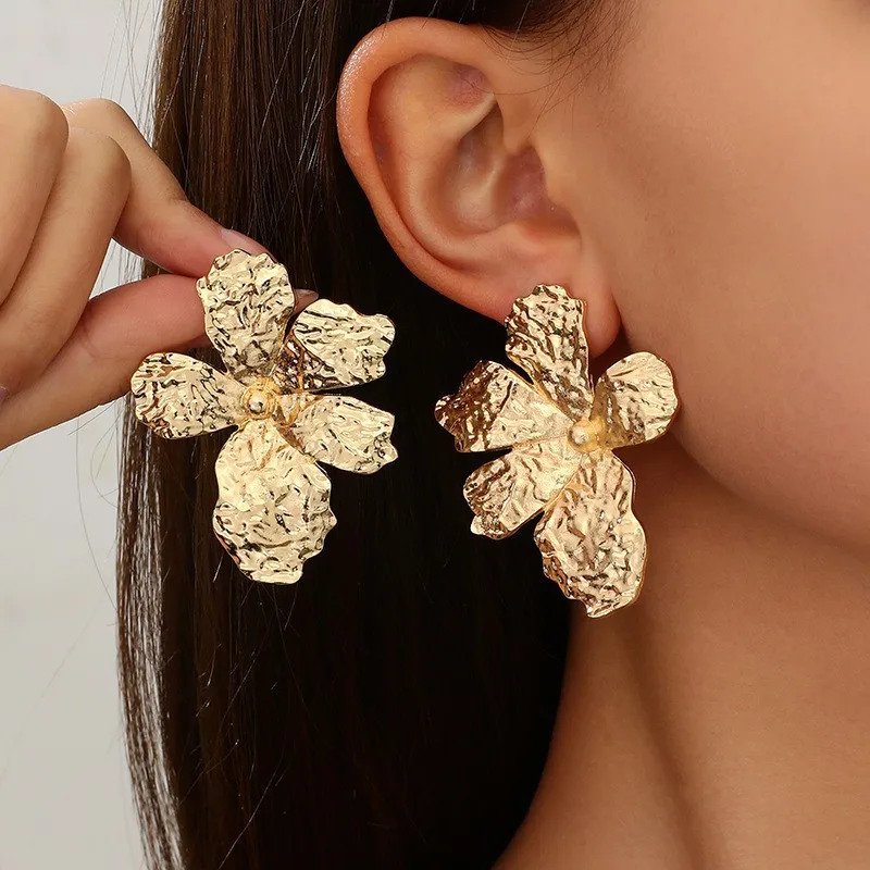 Hot Sale Ins Personalized Double Layer Five Petal Flower Women Earring Retro Striped Leaf Tassel Dangle Earrings Fashion Jewelry