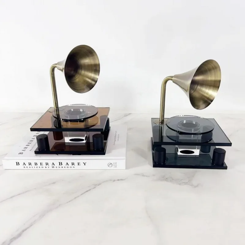 Minimalist light luxury soot crystal retro record player desktop ornament model room home living room TV cabinet decoration