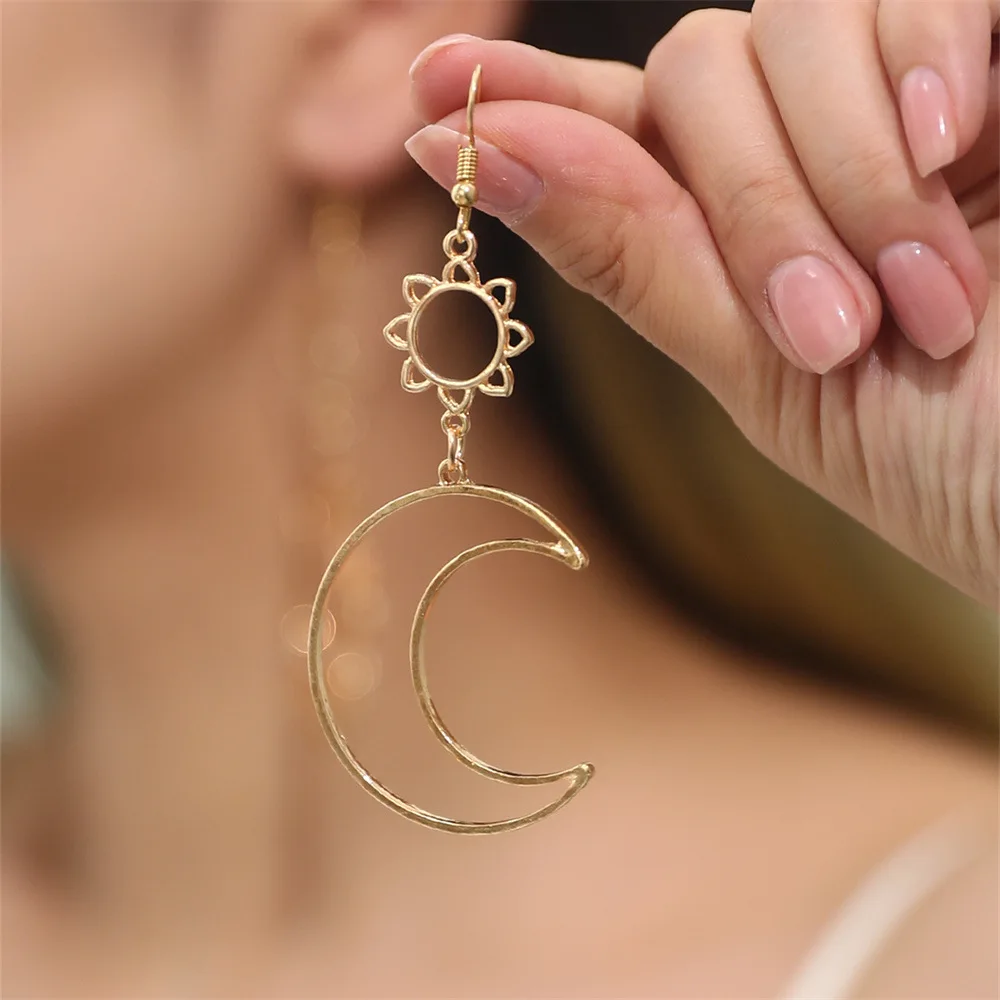 Stainless Steel Earrings Bohemian Sun Moon Totem Pendant New Senior Statement Temperament Dangle Earrings For Women Jewelry Gift