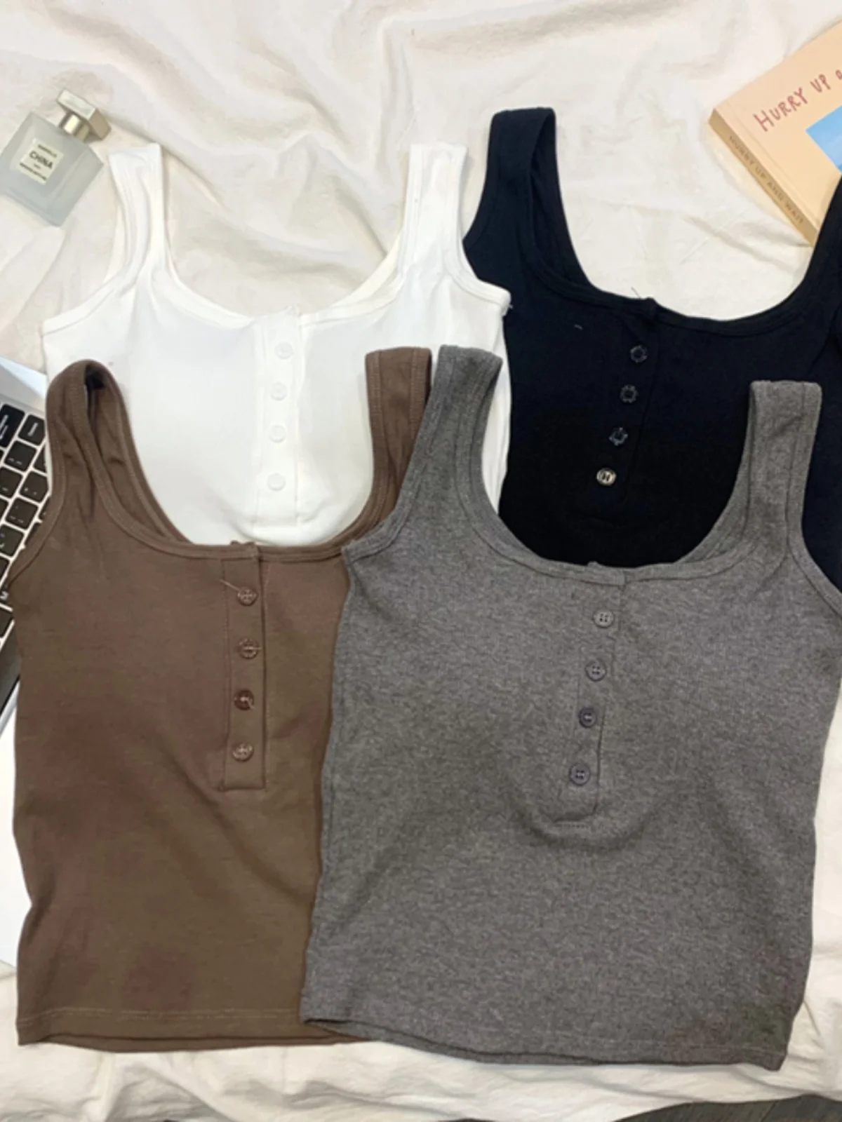 Pure Color Square Collar Vest Women's Slim Fit Integrated Inner Wear Bra Pad Button Strap Anti-Light Cotton Blend Vest
