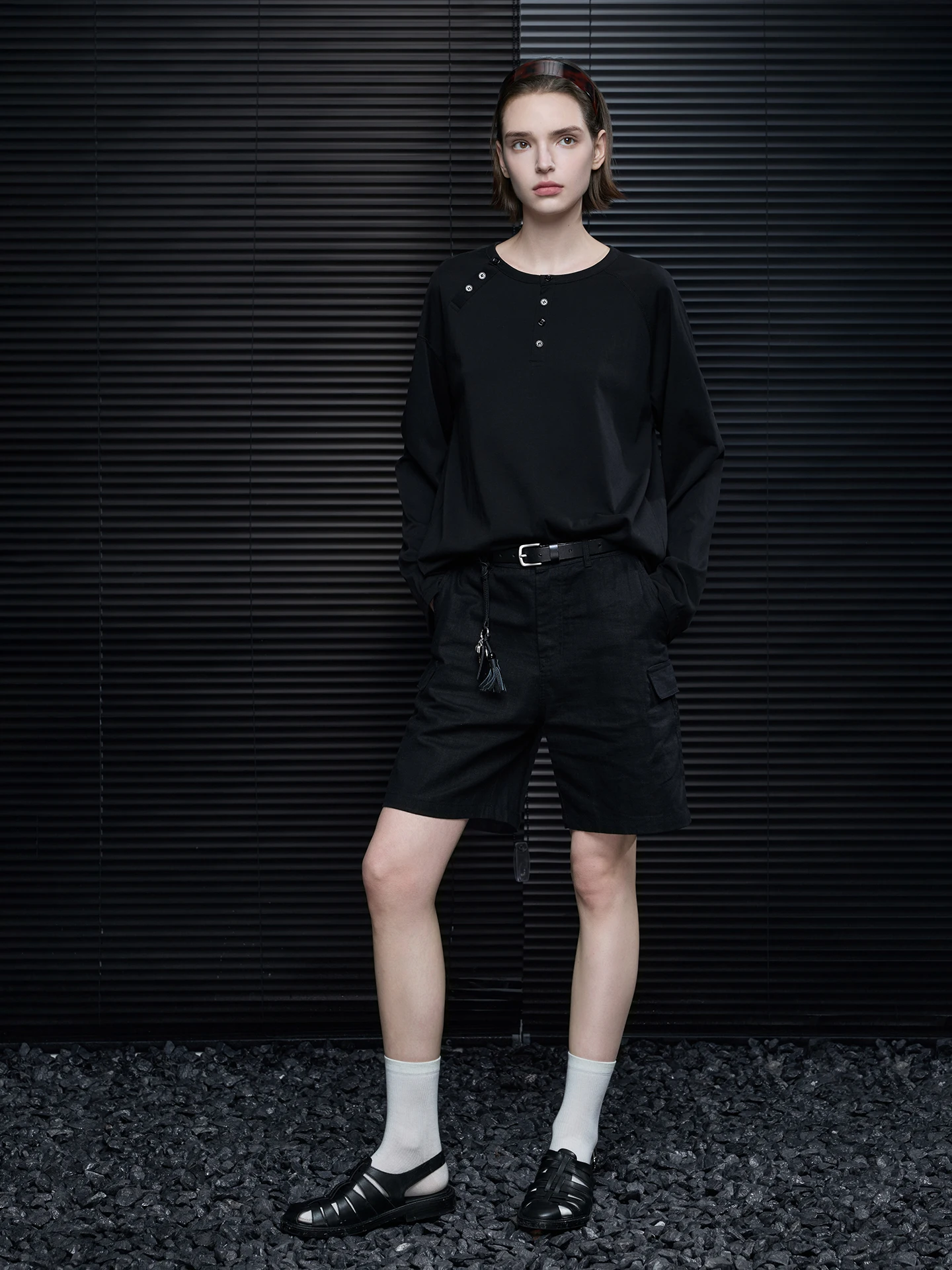 

Black Pure Linen Straight Leg Short Pants Women's Casual Five-Button Natural Waist Workwear Style Spring Summer New Arrival