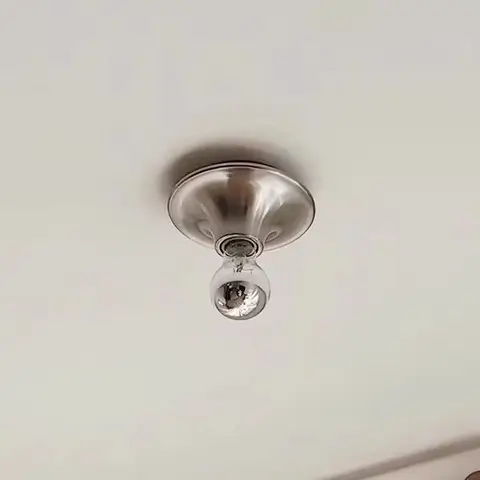 Artemide 입구 문 머리 통로 천장 조명 중세 바우하우스 카페 휴게실 화장실 거울 전면 조명