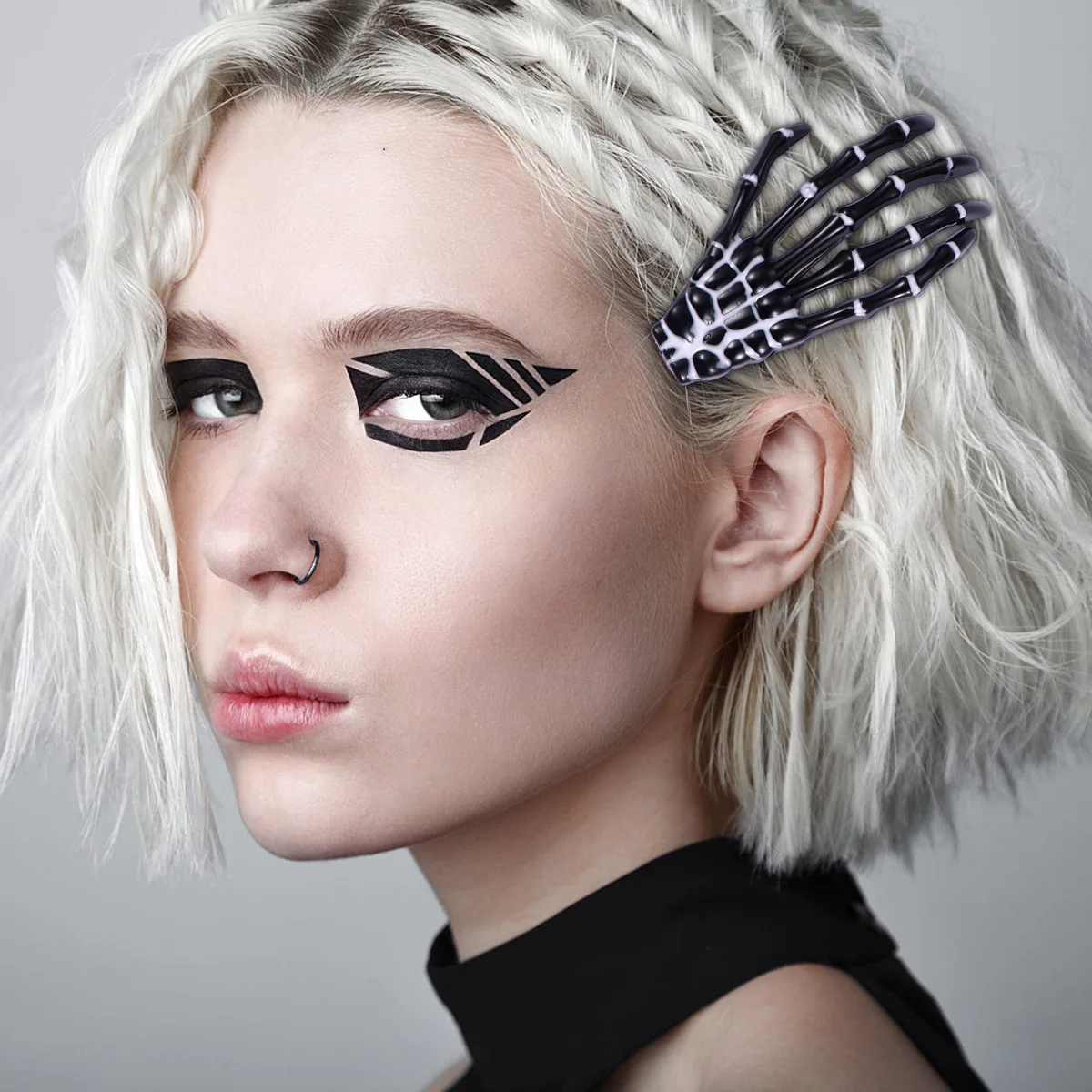 

6pcs Claw Hairpins Resin Demon H Bone Barrettes Women Girls Accessories Halloween Costume Party Decor