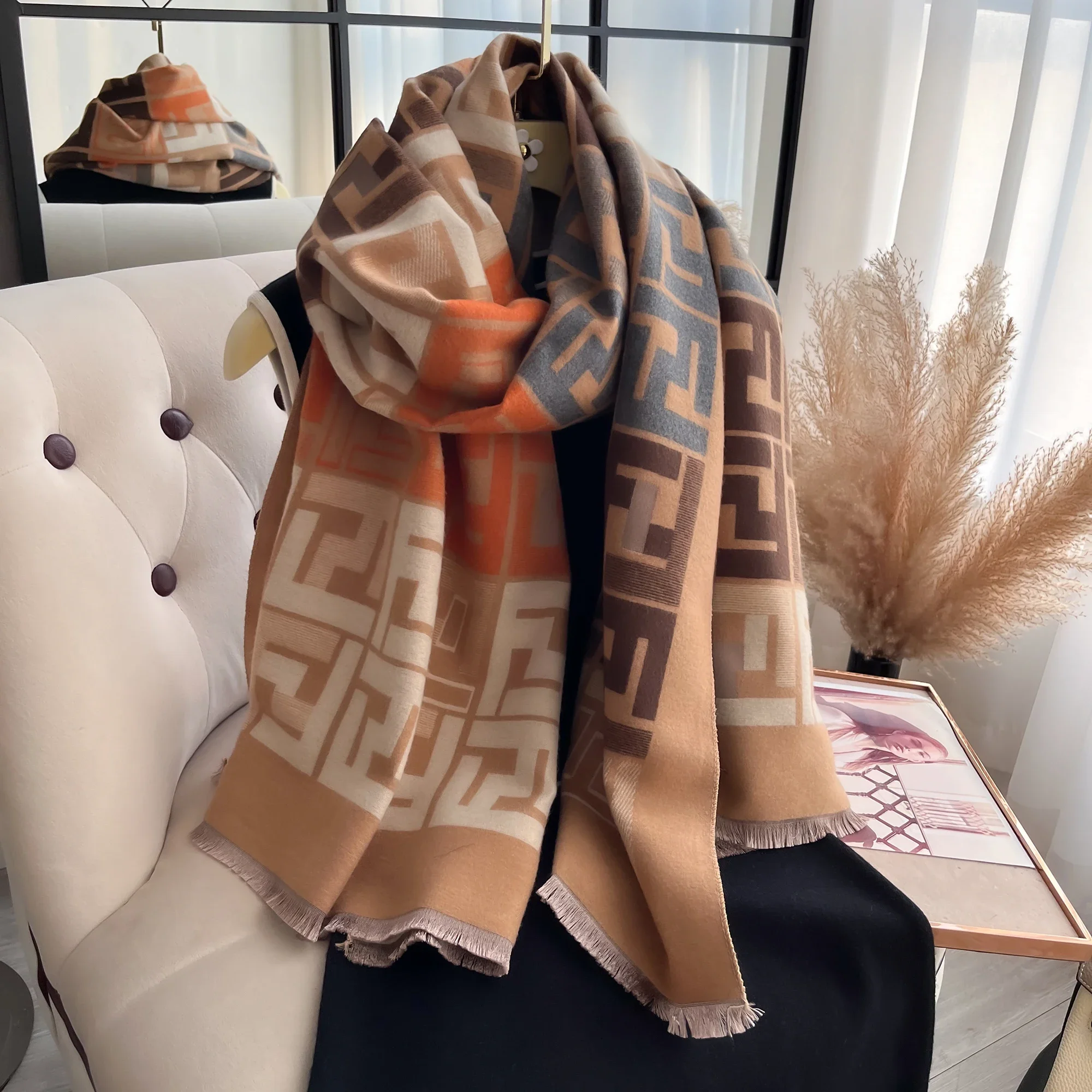 

Winter Women's Scarf Luxury Design Double sided Cashmere Feel Scarf Warm Scarf Shawl