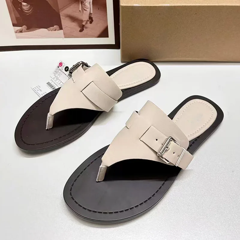 

White Flip Flop Upper Black Sole Flat Slippers Women Round Head Open Toe Sandal Shoes Summer Indoor Fashion Casual Slipper New