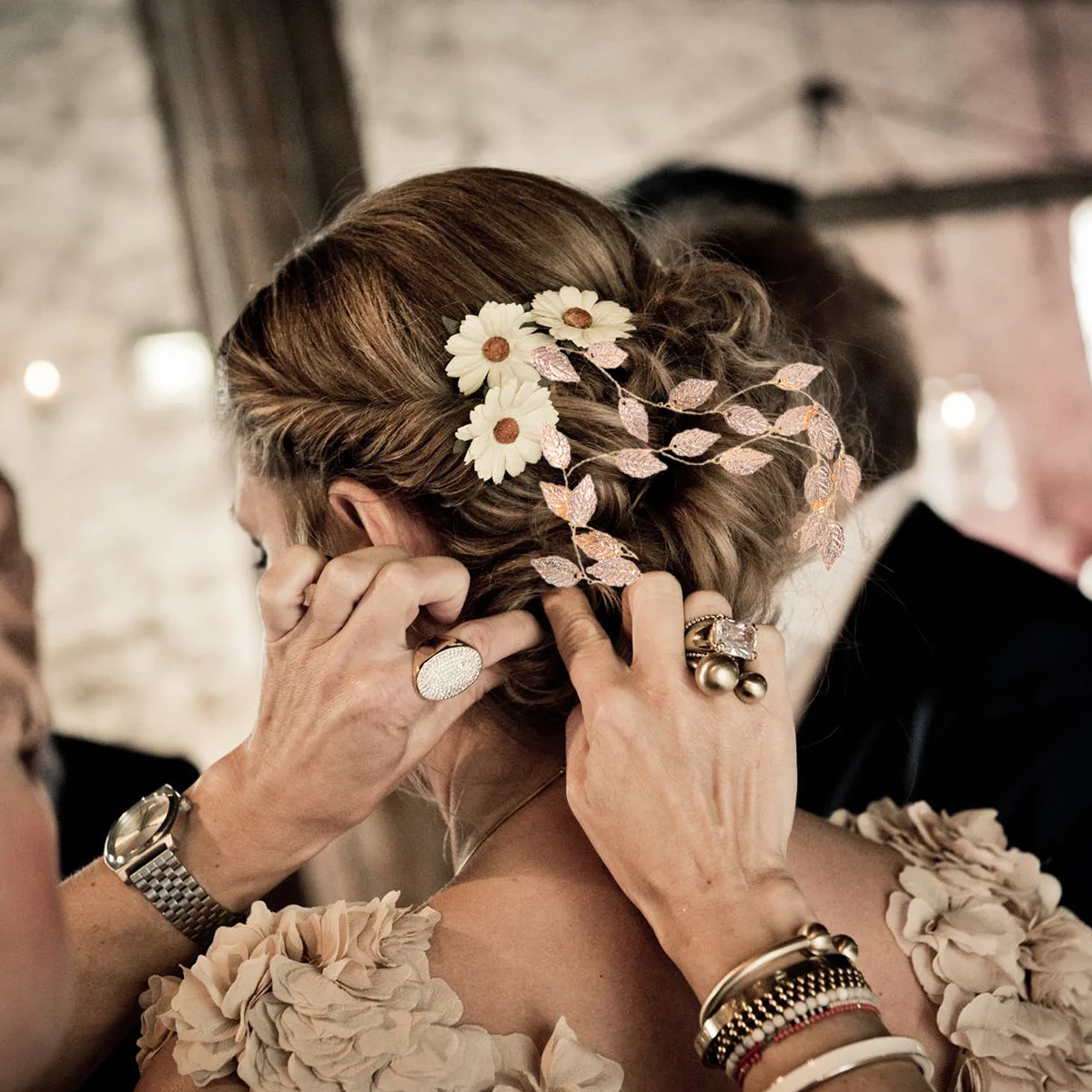 2 قطعة طوق الشعر أوراق ذهبية أنيقة عقال العروس حك الزفاف غطاء الرأس الفاخرة حفلة موسيقية النساء أغطية الرأس إكسسوارات الشعر