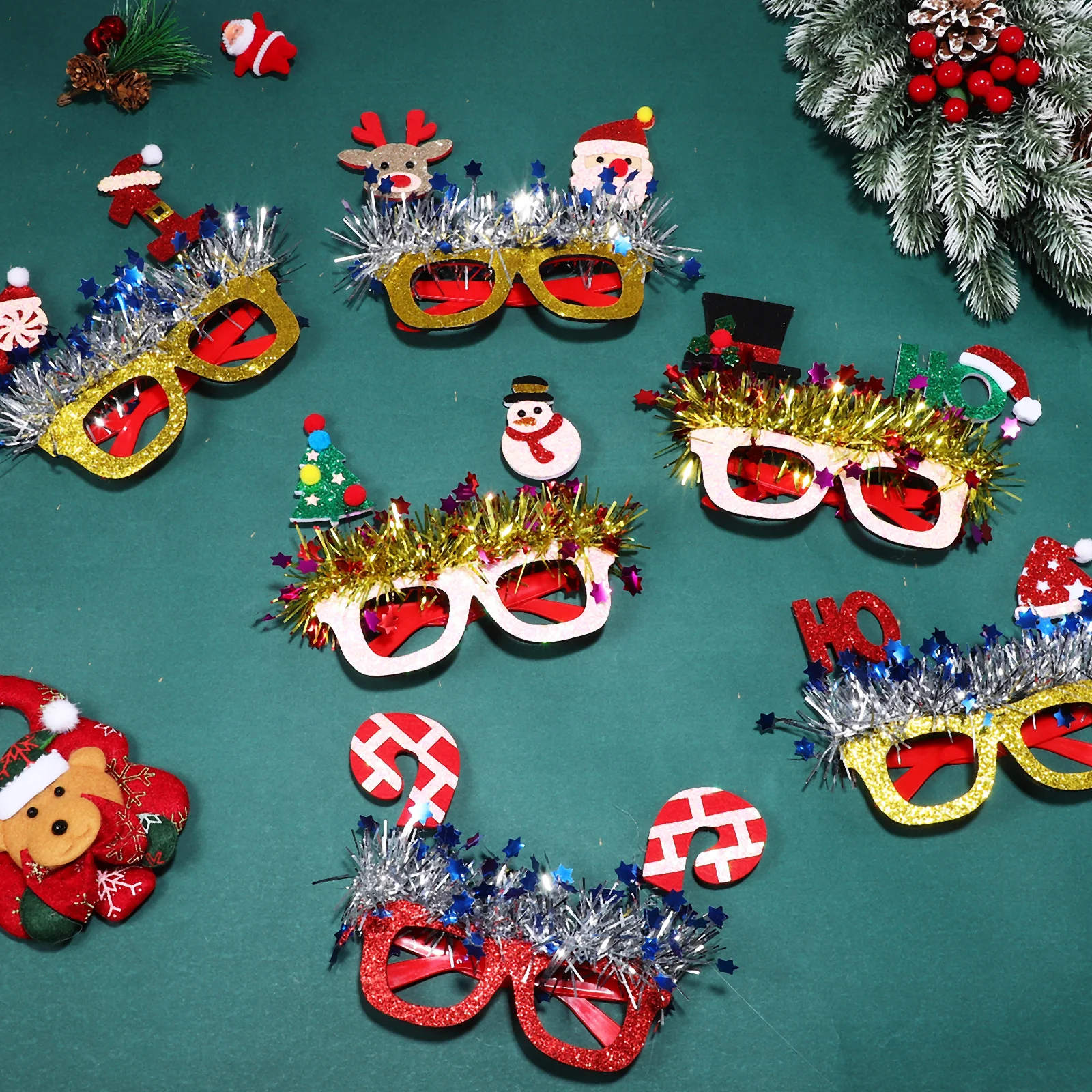 

6Pairs Christmas Glasses Glitter Party Favors Fun Eyeglasses for Holiday Celebration Decorations Kit Christmas Party Glasses